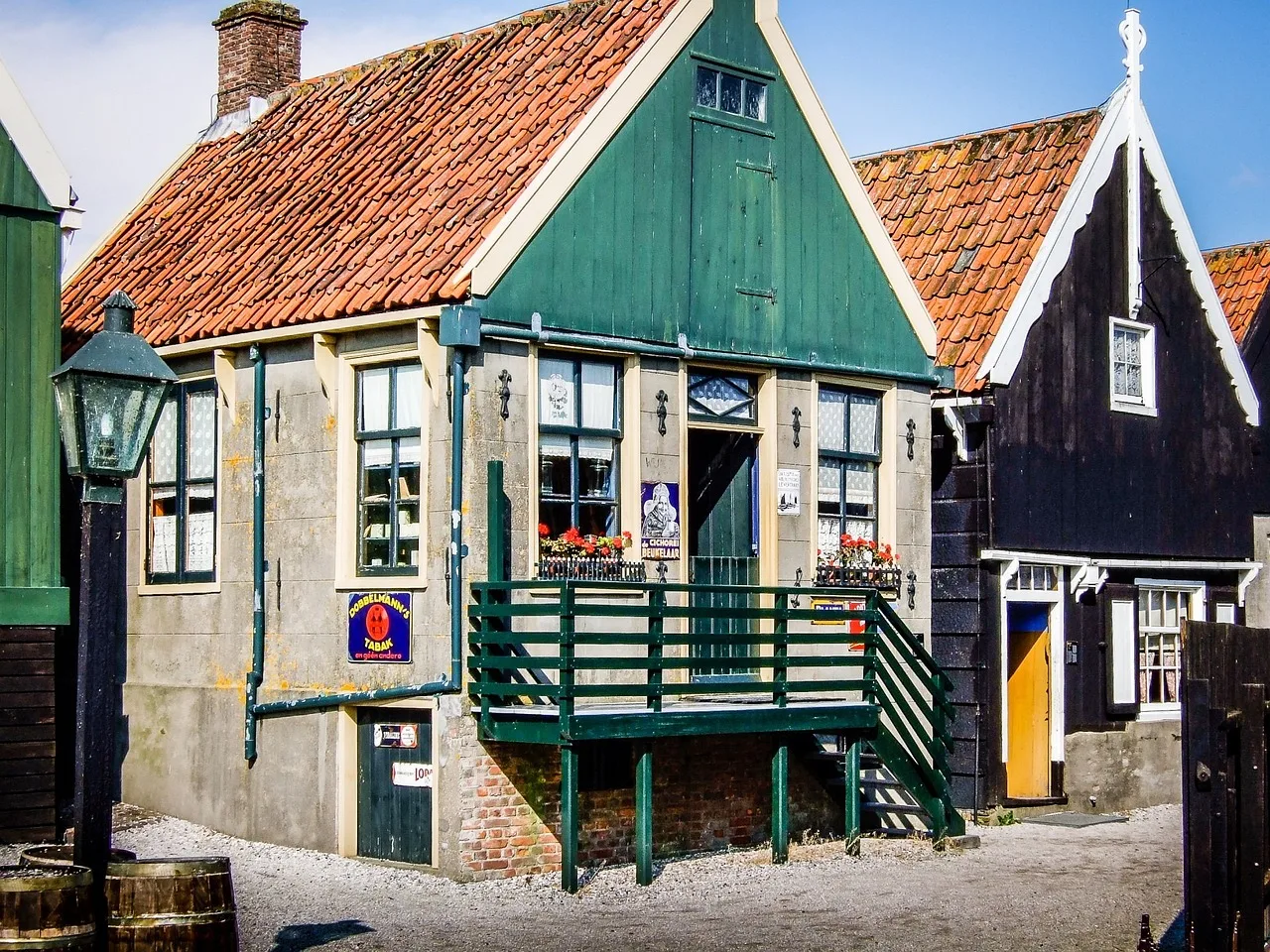 zuiderzee museum, outdoor museum, shop, authentic, crafts, architecture, building, city, architecture design, structure, tourism, design, old, aged. Museum side trip budget: typical dollar ranges and where the money goes